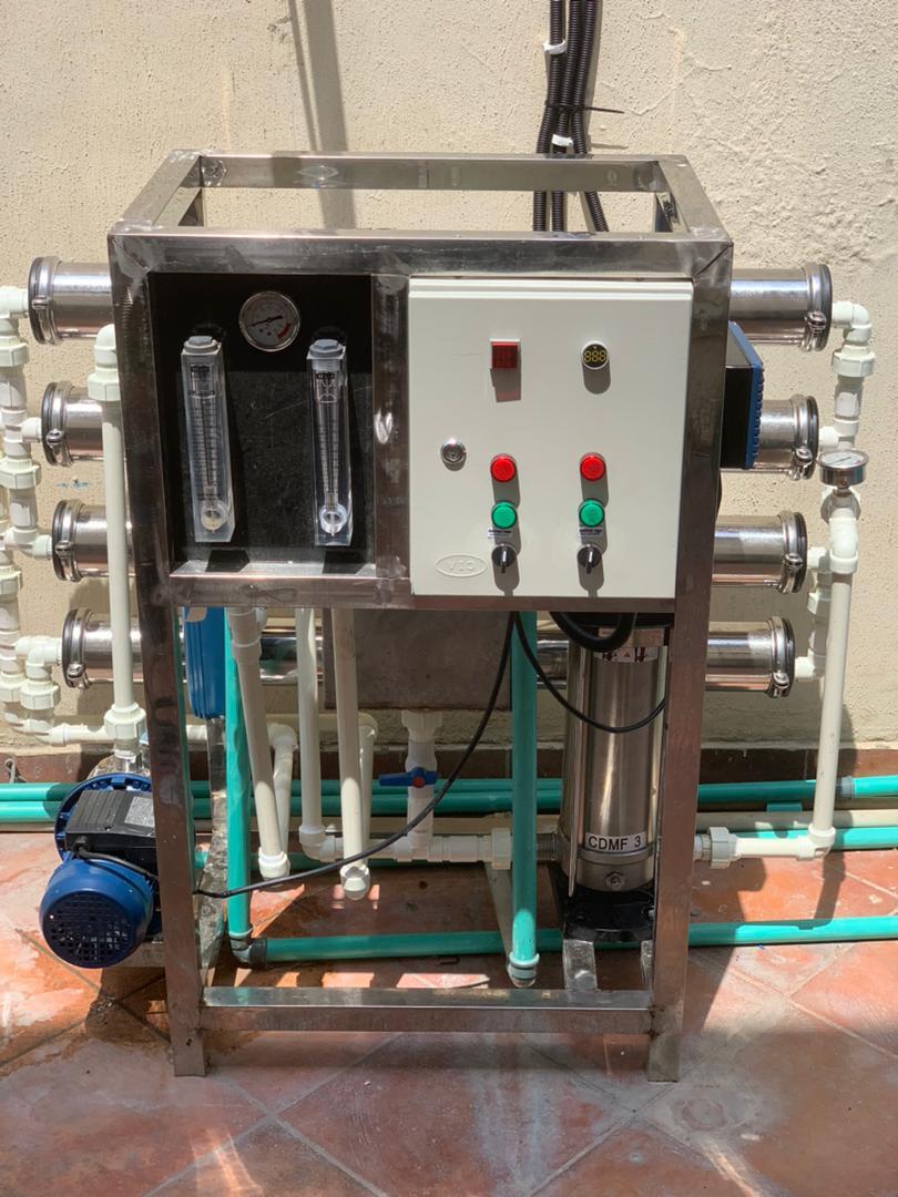 Cropped Faux leather Jacket