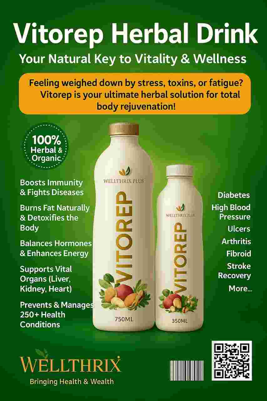 Cropped Faux leather Jacket